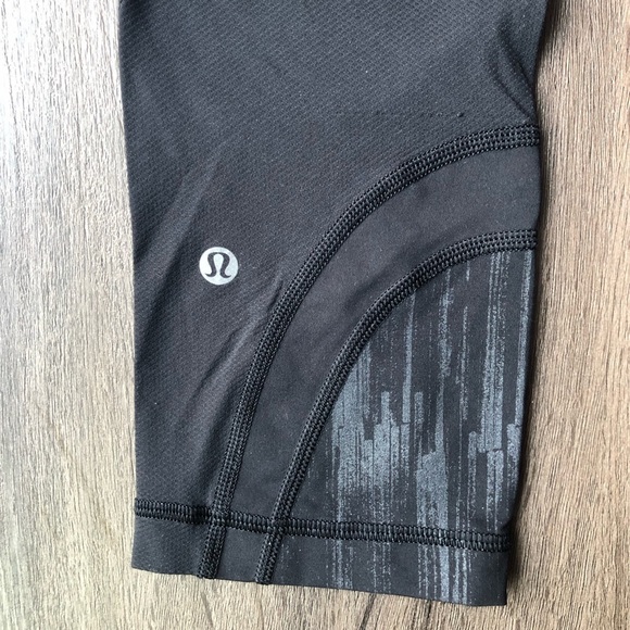 Lululemon Leggings Run Inspire Crop II Full-On Luxtreme Mesh Black Size 4 - Picture 6 of 9